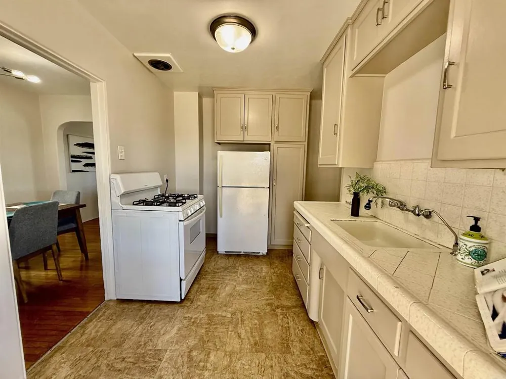 7292 West Point Avenue La Mesa, CA 91942
