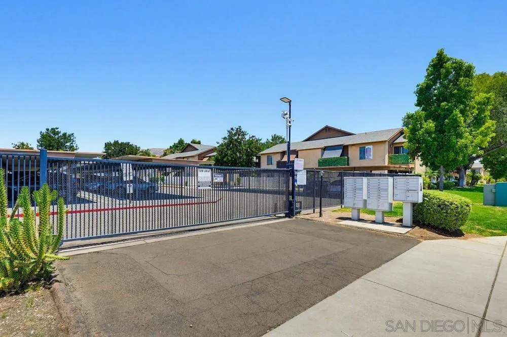 12710 Laurel St #113 Lakeside, CA 92040