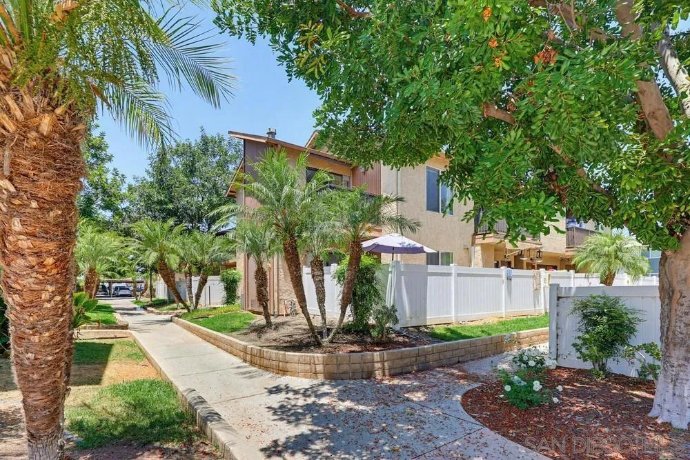 12710 Laurel St #113 Lakeside, CA 92040