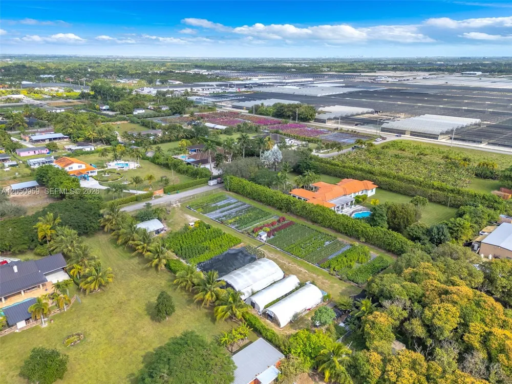 194 SW 204 St Homestead, FL 33187