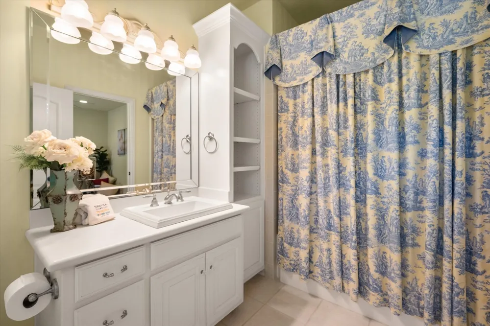 1019 Walnut Falls Circle Mansfield, TX 76063