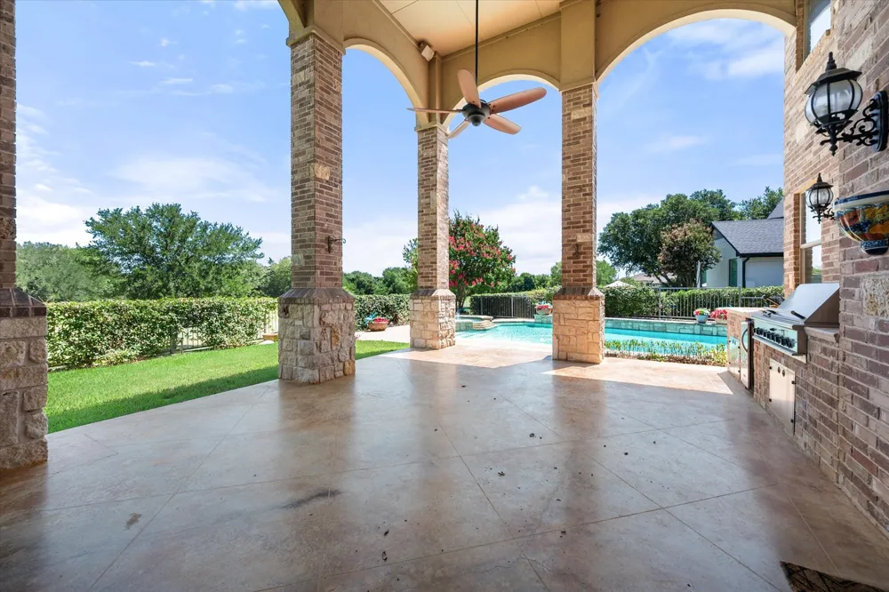 1019 Walnut Falls Circle Mansfield, TX 76063