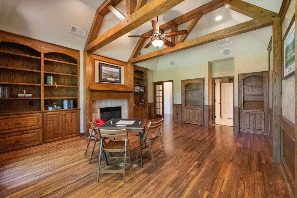 1019 Walnut Falls Circle Mansfield, TX 76063