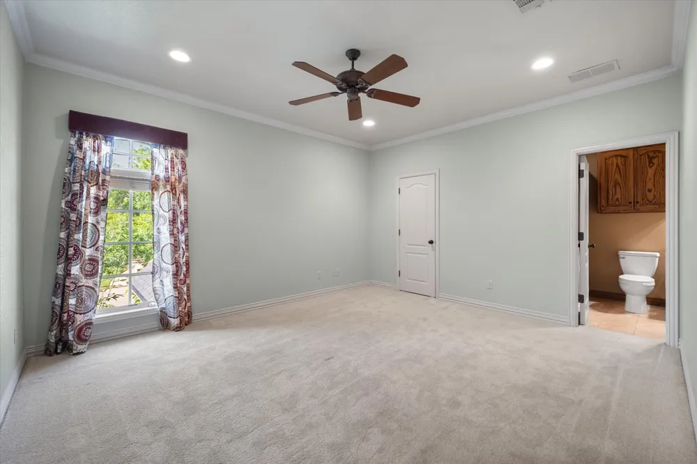 1019 Walnut Falls Circle Mansfield, TX 76063