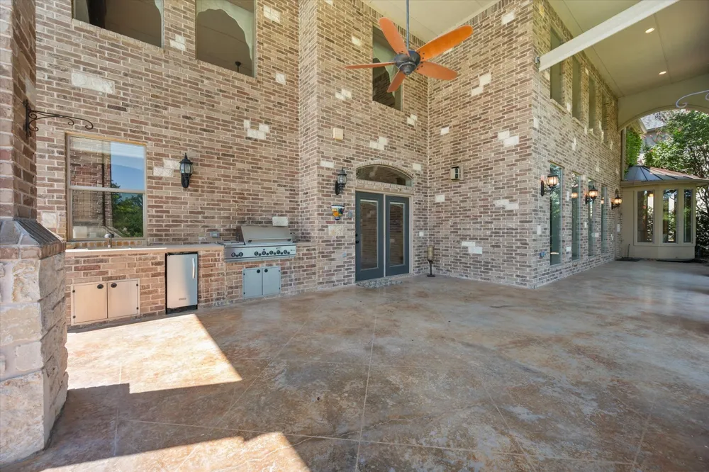 1019 Walnut Falls Circle Mansfield, TX 76063