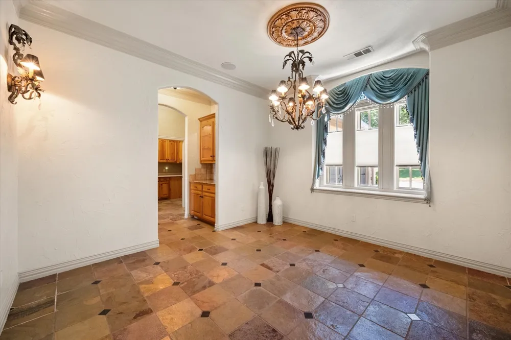 1019 Walnut Falls Circle Mansfield, TX 76063