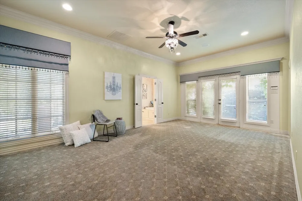 1019 Walnut Falls Circle Mansfield, TX 76063