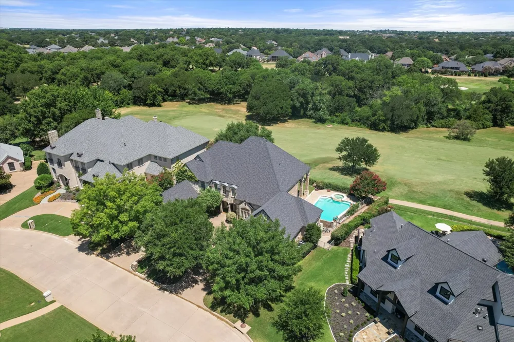 1019 Walnut Falls Circle Mansfield, TX 76063