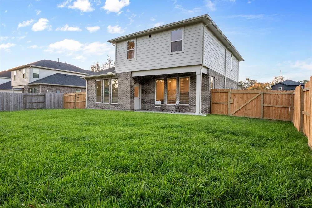 428 Magnolia Street Richwood, TX 77531