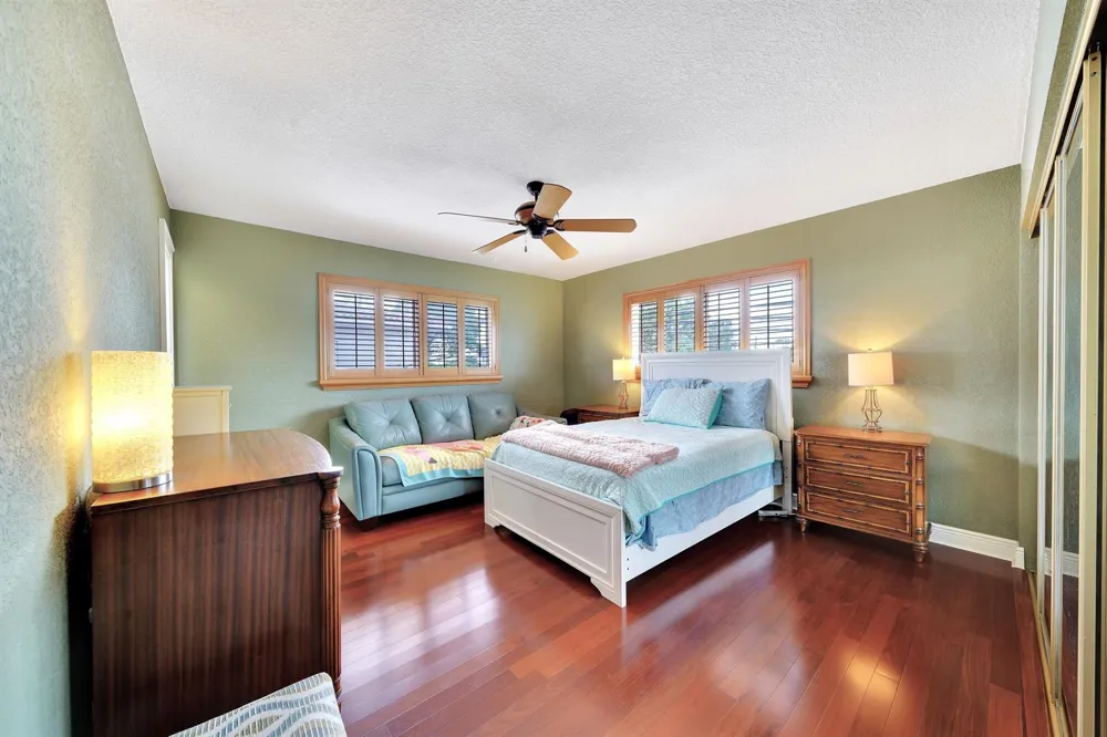 2701 Middle River Drive #11 Fort Lauderdale, FL 33306