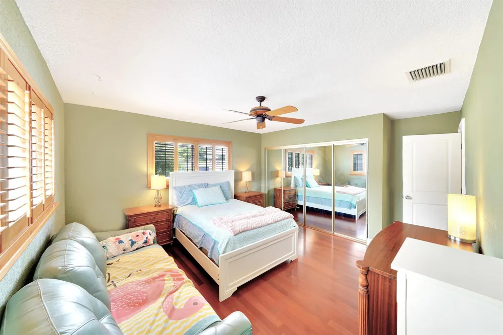 2701 Middle River Drive #11 Fort Lauderdale, FL 33306