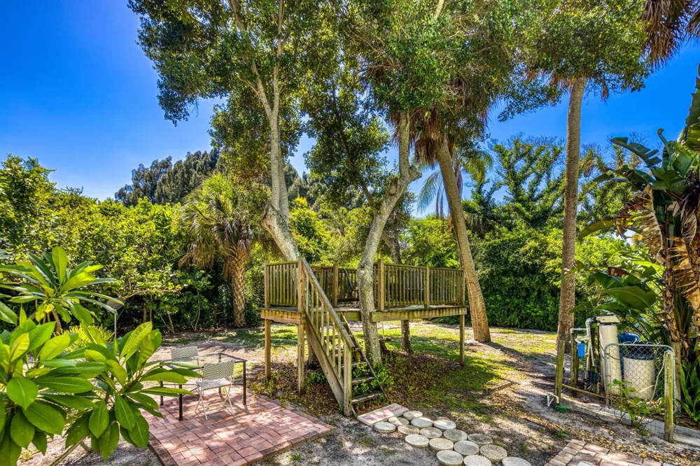 13607 S Indian River Drive Jensen Beach, FL 34957