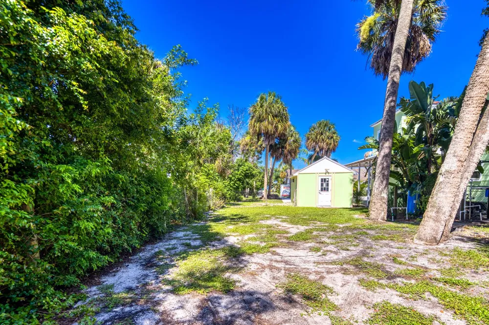 13607 S Indian River Drive Jensen Beach, FL 34957