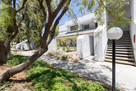 5301 E Waverly Drive #222