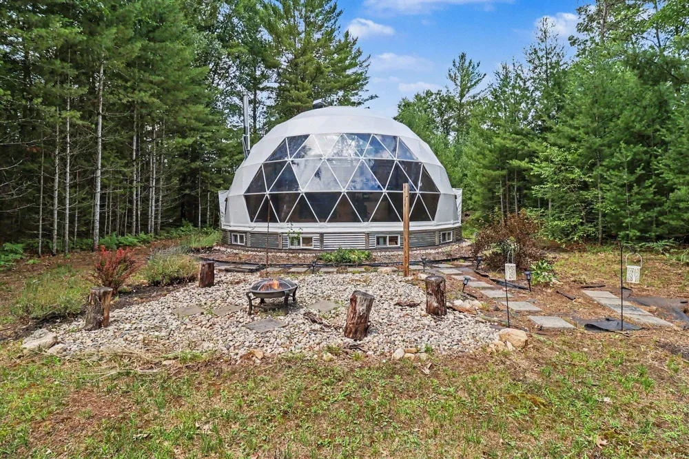13325 W Pine Lake Road Norman Township, MI 49660