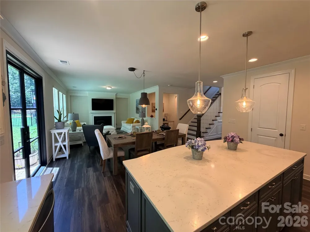 5070 Watersail Way Lake Wylie, SC 29710