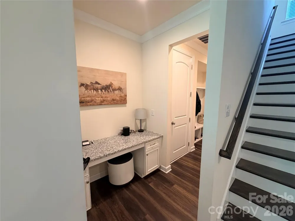 5070 Watersail Way Lake Wylie, SC 29710