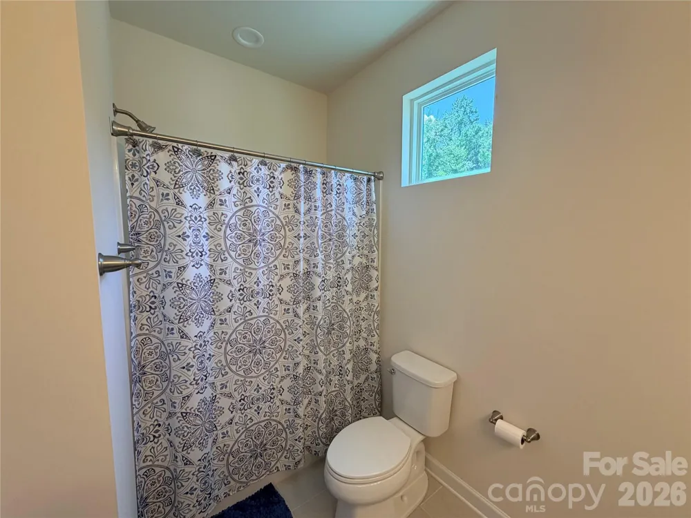 5070 Watersail Way Lake Wylie, SC 29710