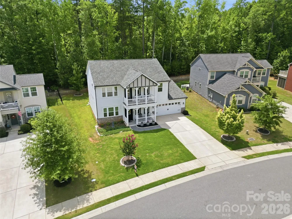 5070 Watersail Way Lake Wylie, SC 29710