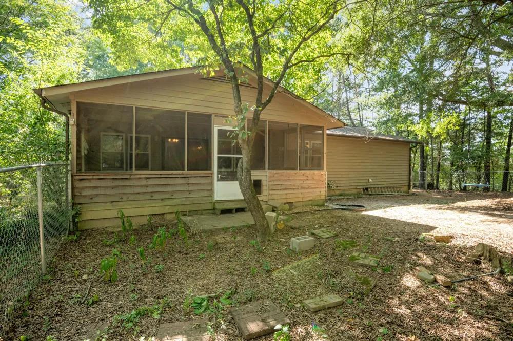 440 Bishop Pond Road Chatsworth, GA 30705