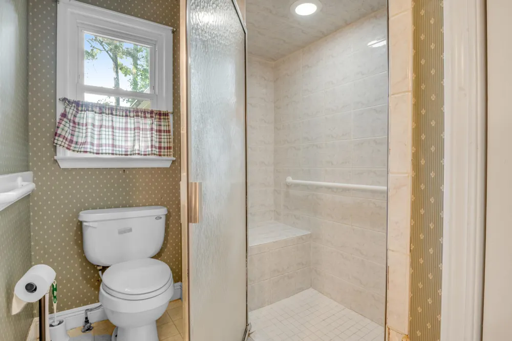 440 Bishop Pond Road Chatsworth, GA 30705