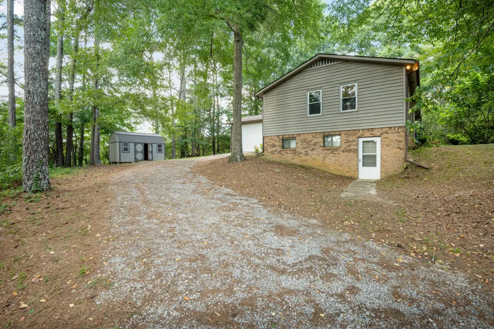 440 Bishop Pond Road Chatsworth, GA 30705