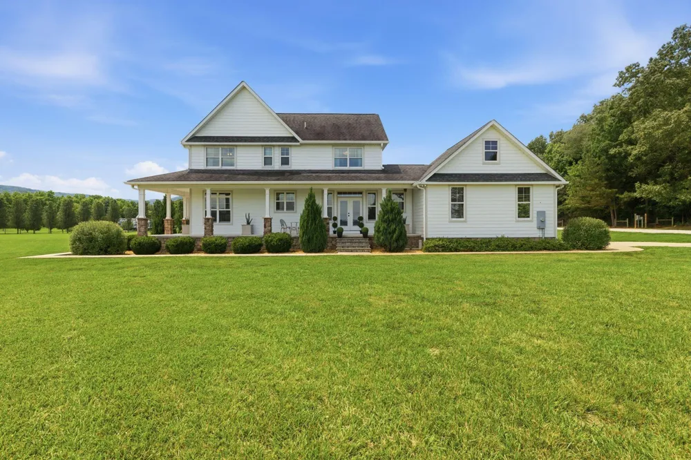 354 Garner Road Decherd, TN 37324