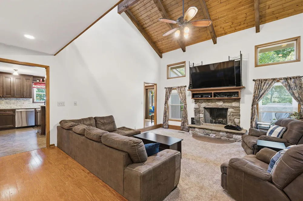 3922 Highway 2 Cohutta, GA 30710