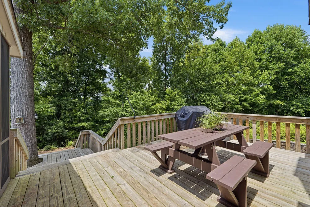 3922 Highway 2 Cohutta, GA 30710