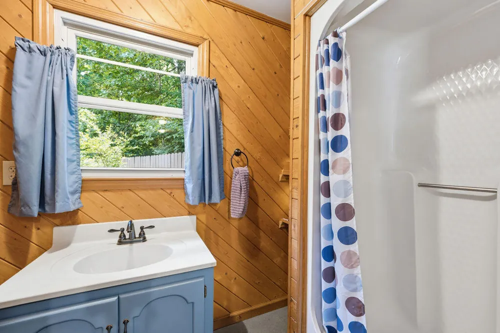 3922 Highway 2 Cohutta, GA 30710