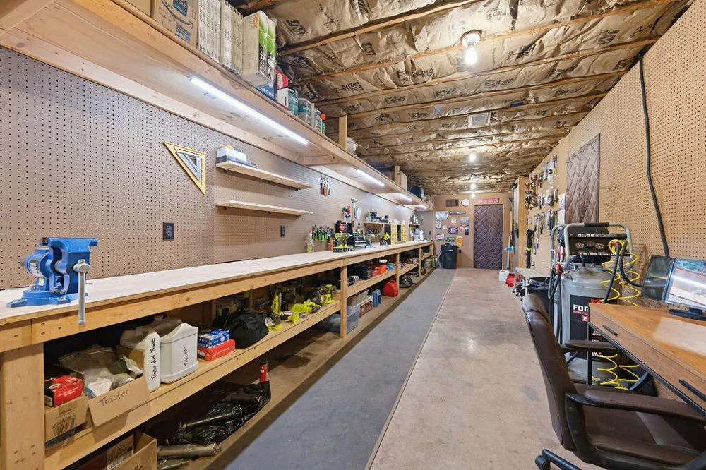 3922 Highway 2 Cohutta, GA 30710