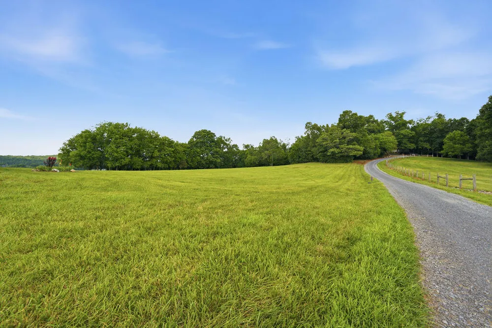 3922 Highway 2 Cohutta, GA 30710