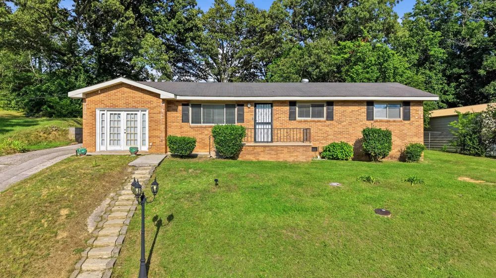 7820 Rosemary Circle Chattanooga, TN 37416
