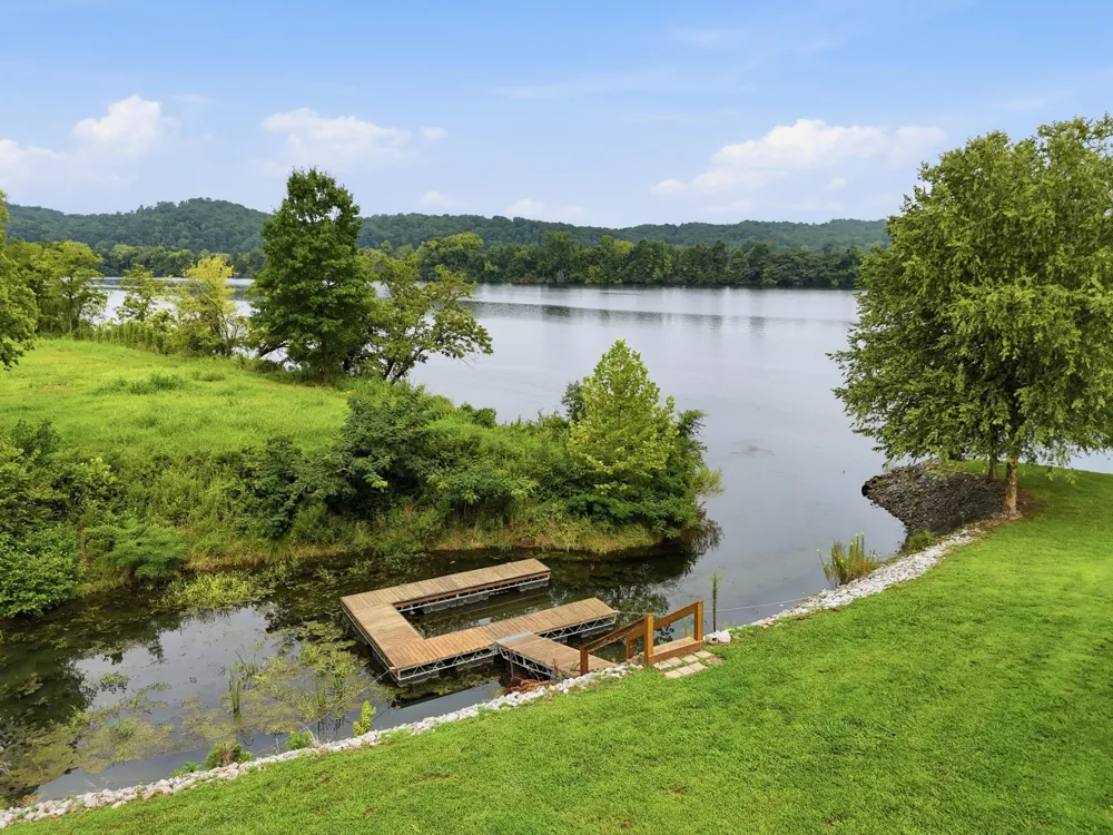 616 Layman Circle Decatur, TN 37322