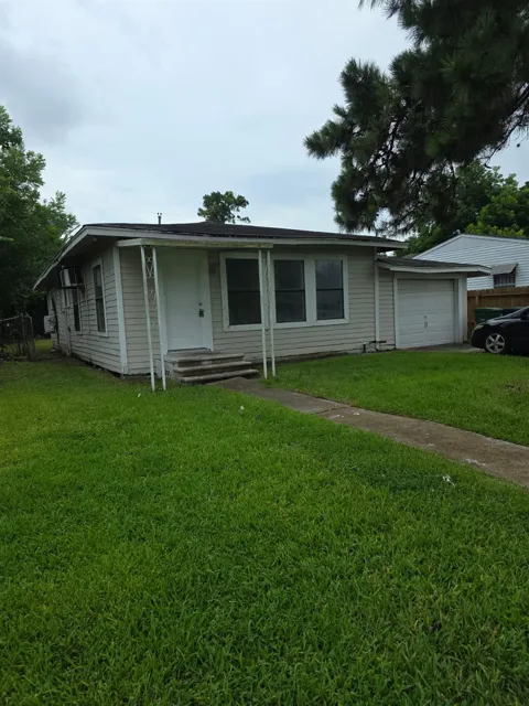 242 Bolden Street