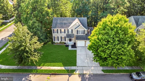 125 WOODBERRY DRIVE