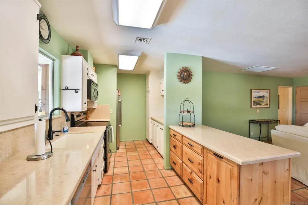 355 Pointing Rock Dr Borrego Springs, CA 92004