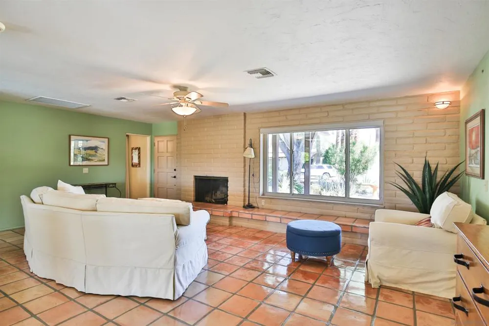 355 Pointing Rock Dr Borrego Springs, CA 92004