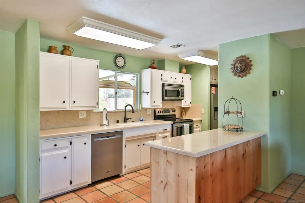 355 Pointing Rock Dr Borrego Springs, CA 92004