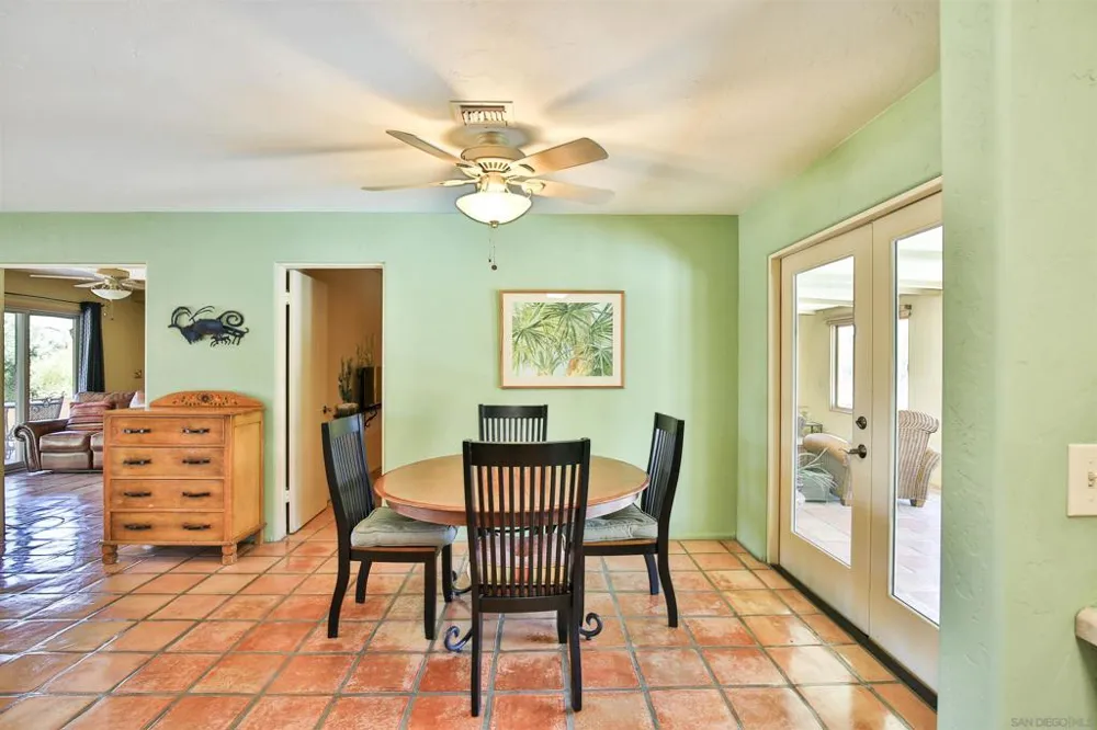 355 Pointing Rock Dr Borrego Springs, CA 92004