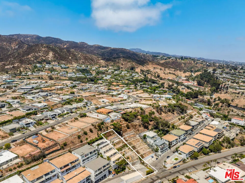 18133 Coastline Drive Malibu, CA 90265