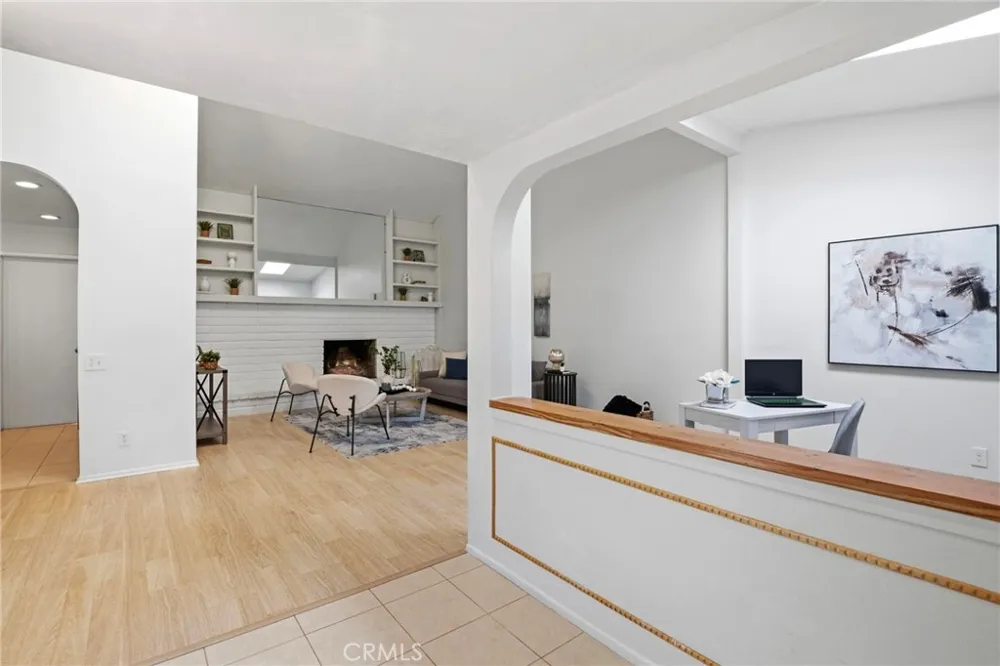 3 Willow Tree Irvine, CA 92612