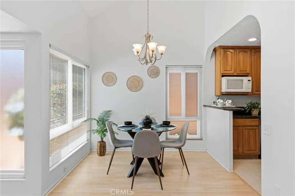 3 Willow Tree Irvine, CA 92612