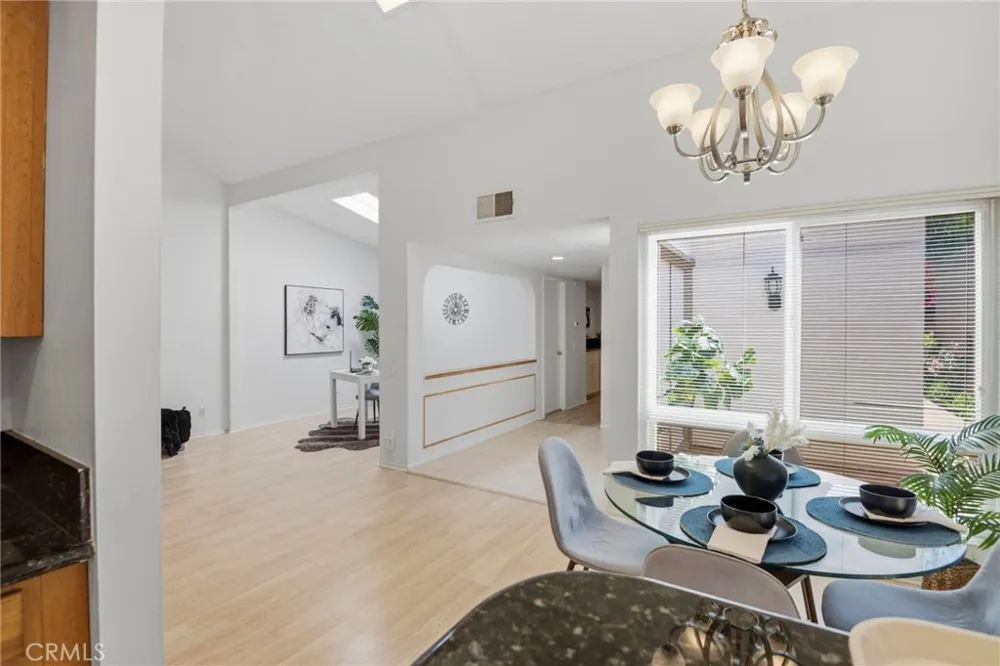 3 Willow Tree Irvine, CA 92612