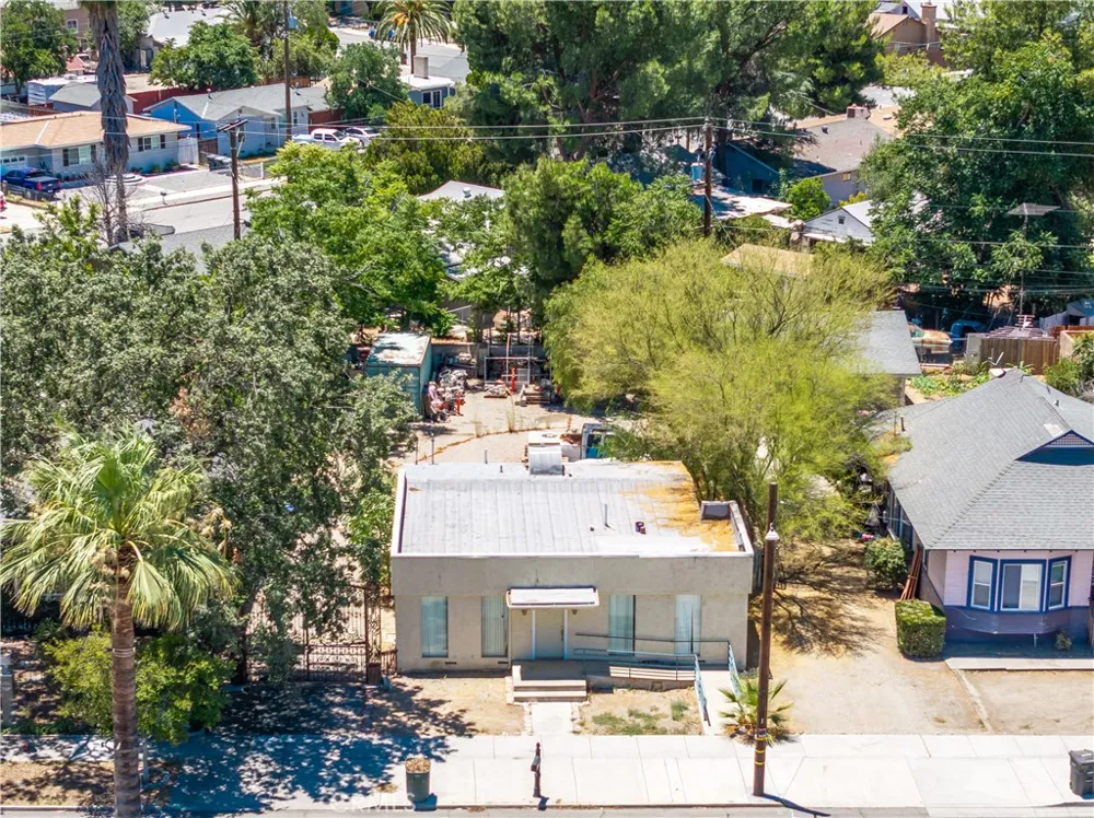 156 S Ramona San Jacinto, CA 92583