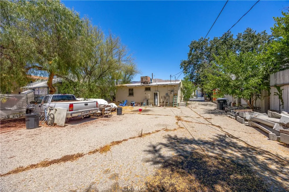 156 S Ramona San Jacinto, CA 92583