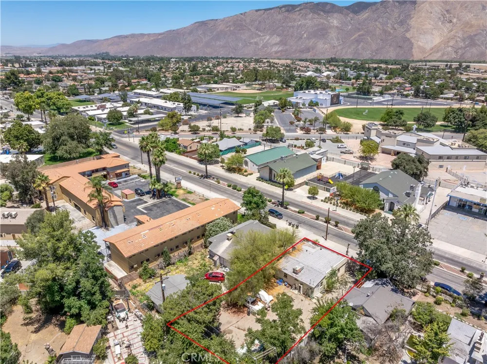 156 S Ramona San Jacinto, CA 92583