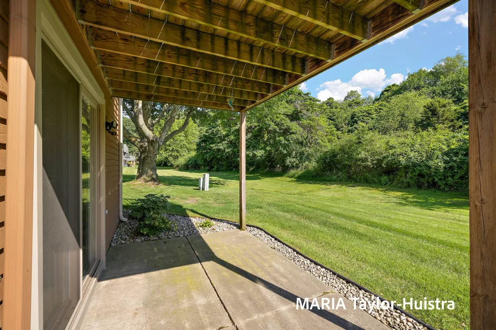 17515 Meadow Wood Road #30 Spring Lake, MI 49456