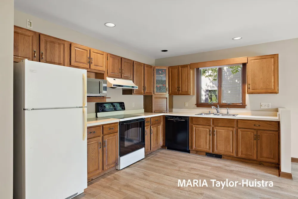17515 Meadow Wood Road #30 Spring Lake, MI 49456