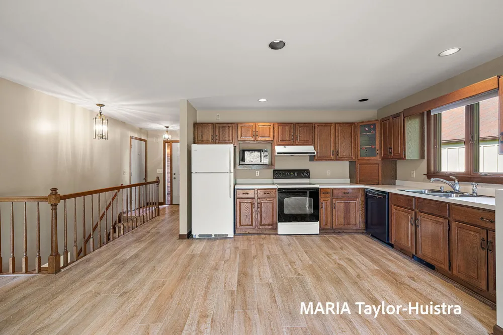 17515 Meadow Wood Road #30 Spring Lake, MI 49456
